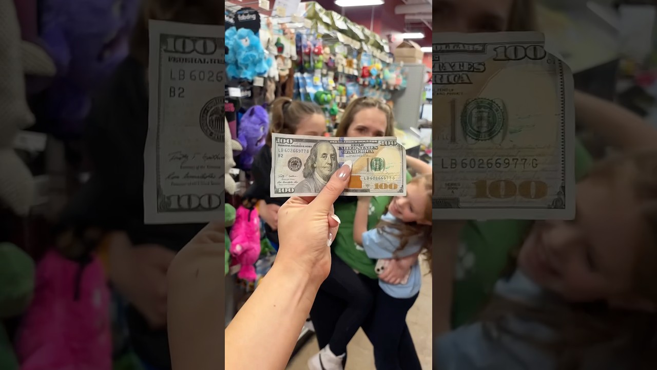 PET STORE WITH A $100 BUDGET 🐶🐠🐹🦜 #shorts #pets #shopping @HallieOnStage114 @agset211