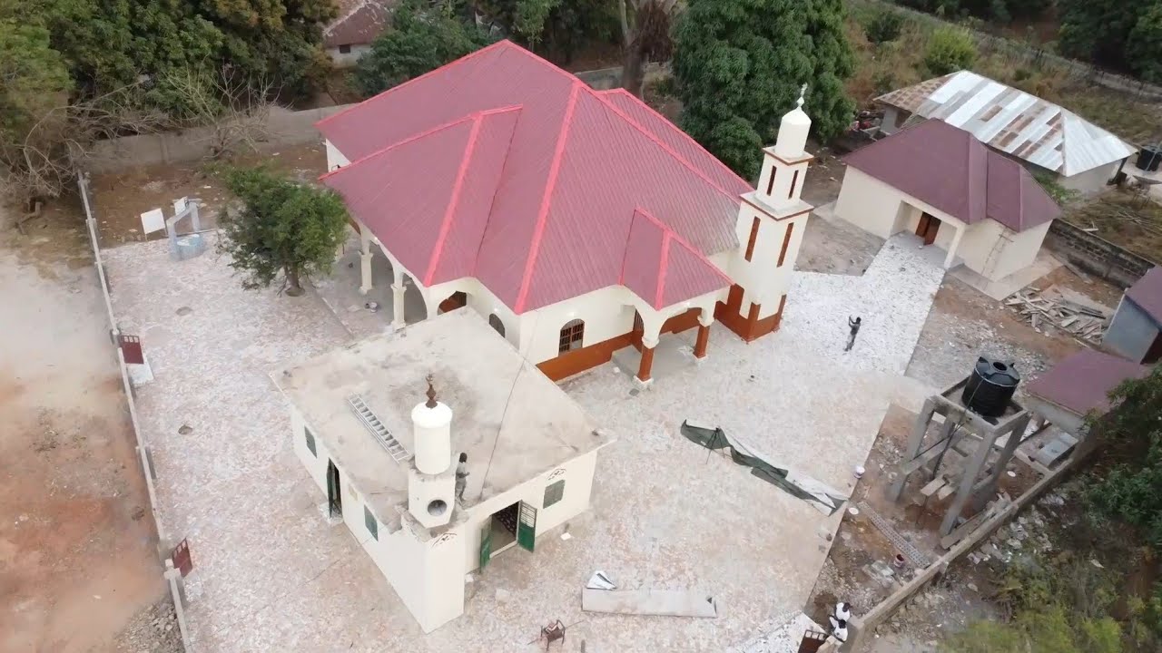 Faraba-Sutu Central Mosque & Murtuary