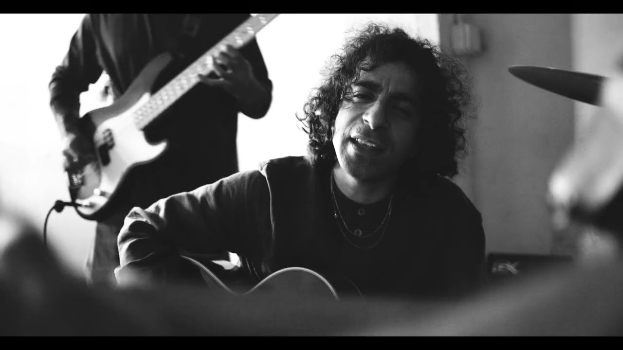 Aviram - Drag Me Down (official video)