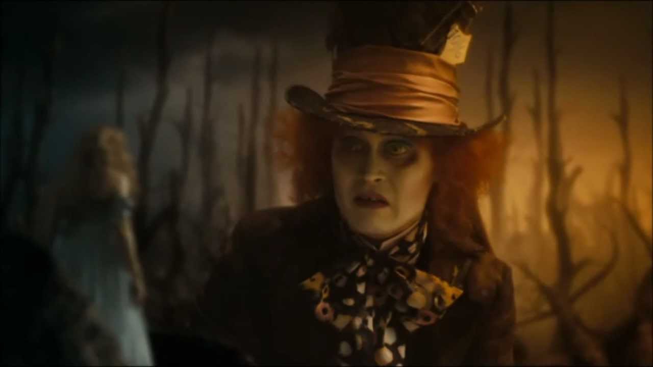 Quotes: Alice in Wonderland - Il cappellaio matto - Eri molto pi&ugrave; moltosa