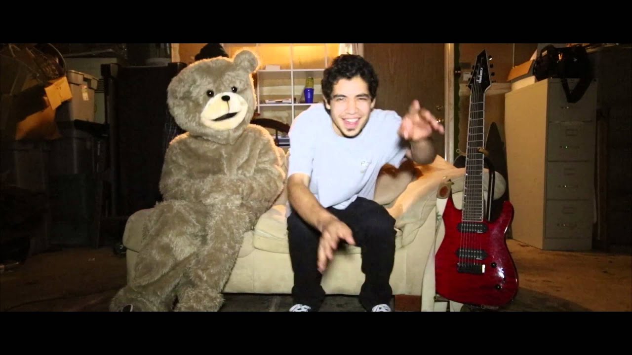 HideandSeekZoo x NONAWES - Yeah Right (Music Video)