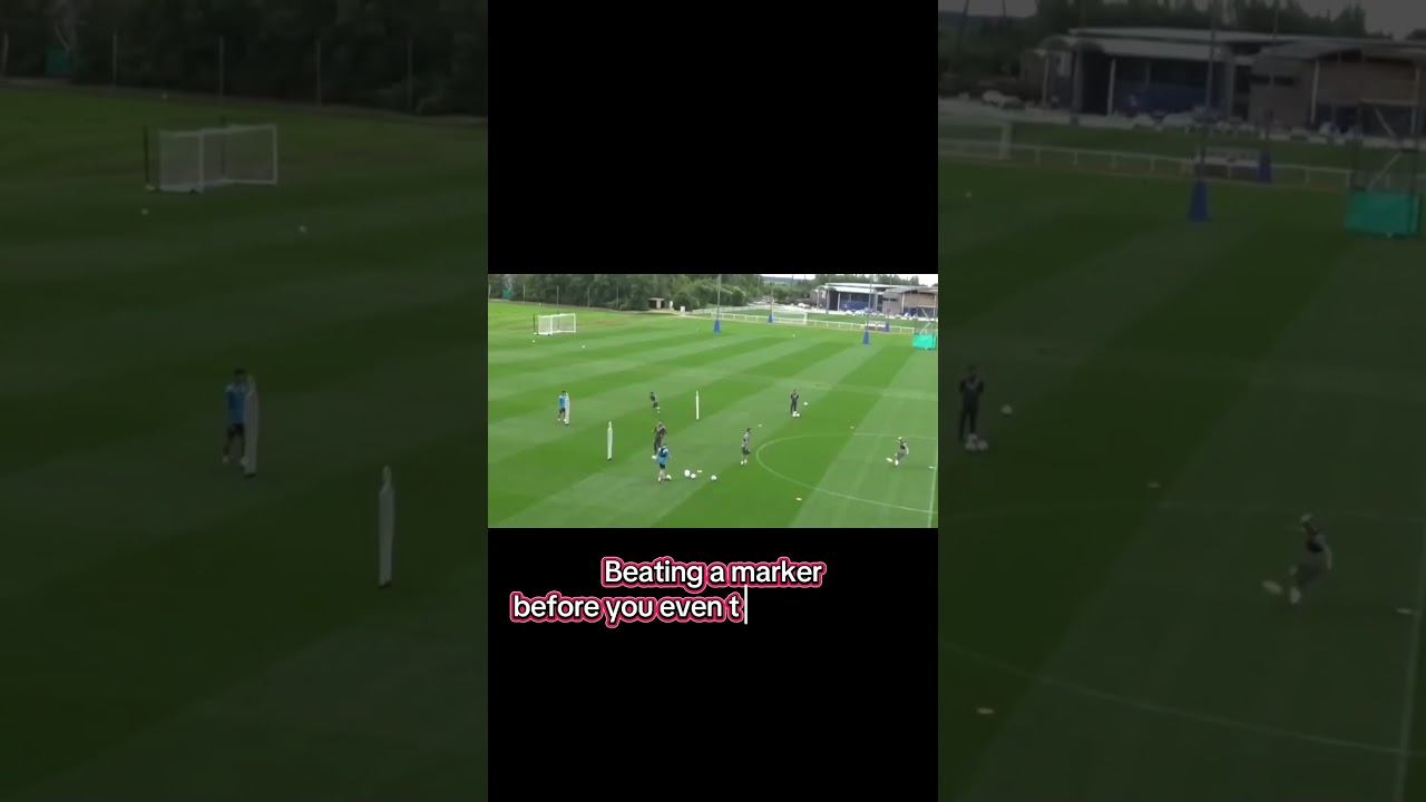 Marcelo Bielsa Training | Pass + air reception + finish | Leeds United | Goalscoring exercise