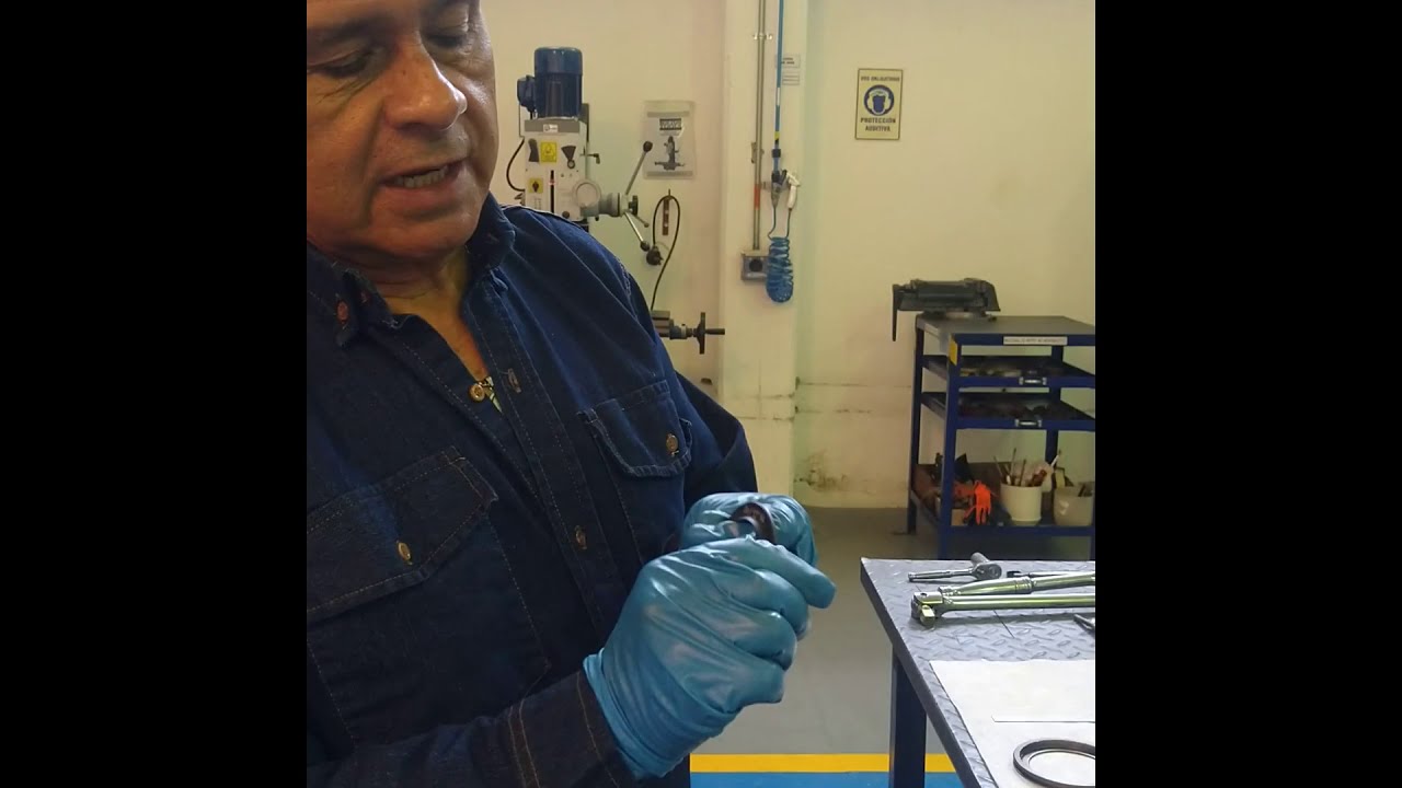 ✅🧑‍🔧 Inspeccion y lubricacion quill de salida caja 42° / Bell 412 / helicopter / Helicopteros 🛑👈🏻