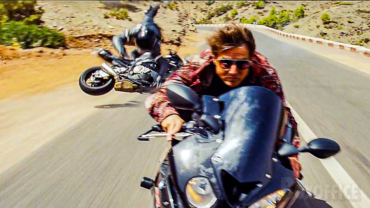 高速で走るバイクのチェイス | ミッション：インポッシブル　ローグ・ネイション | 映画シーン