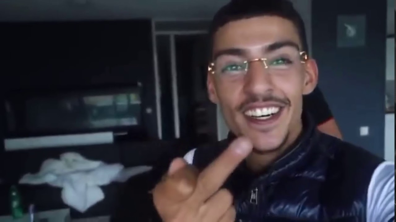 BOEF HAALT NIEUWE AUTO? EN BELEDIGD VERDER!!!