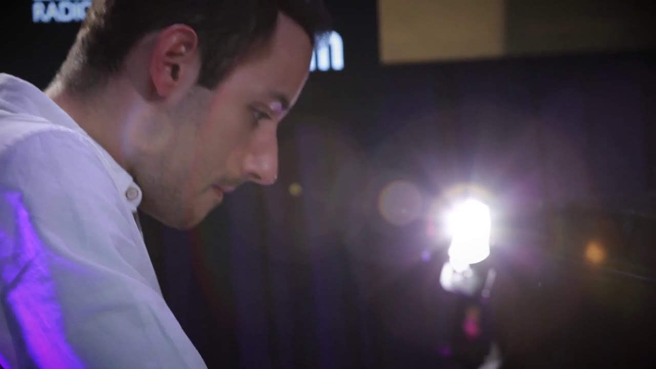 Peter Bence - Back in Black AC DC