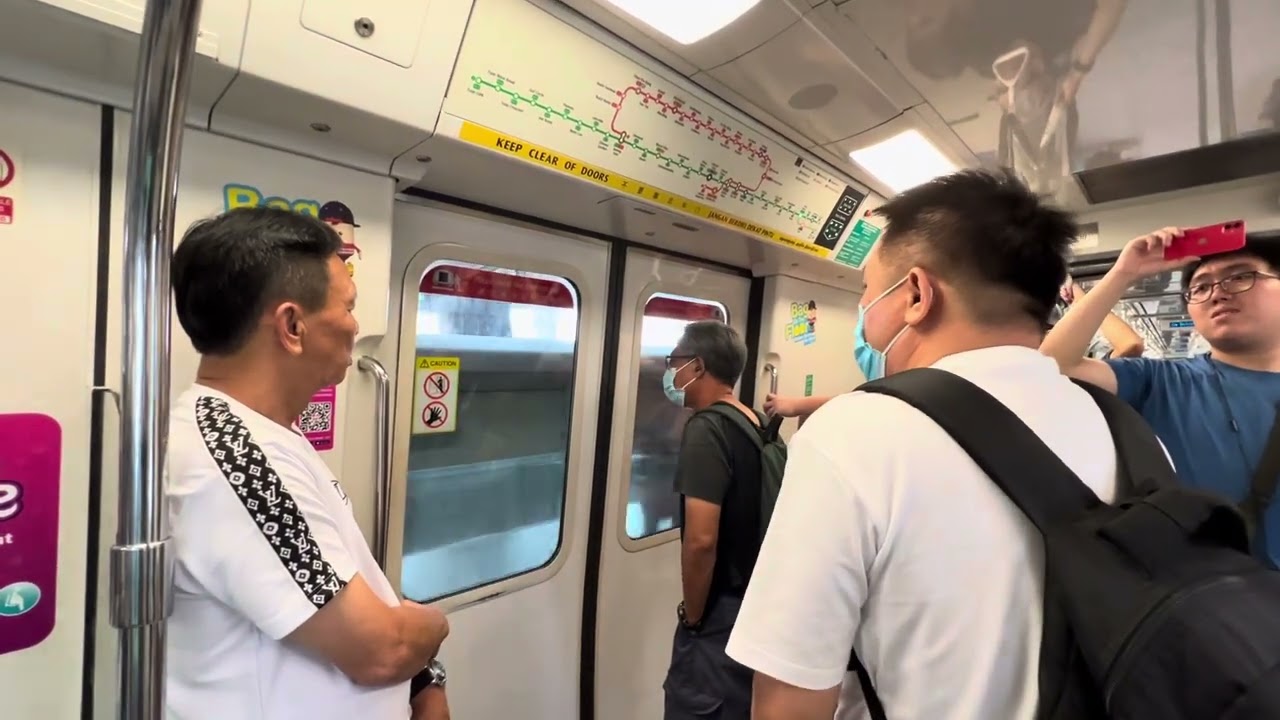 A journey from Changi Airport-Tanah Merah on a (KSFA) C151A set 513/514