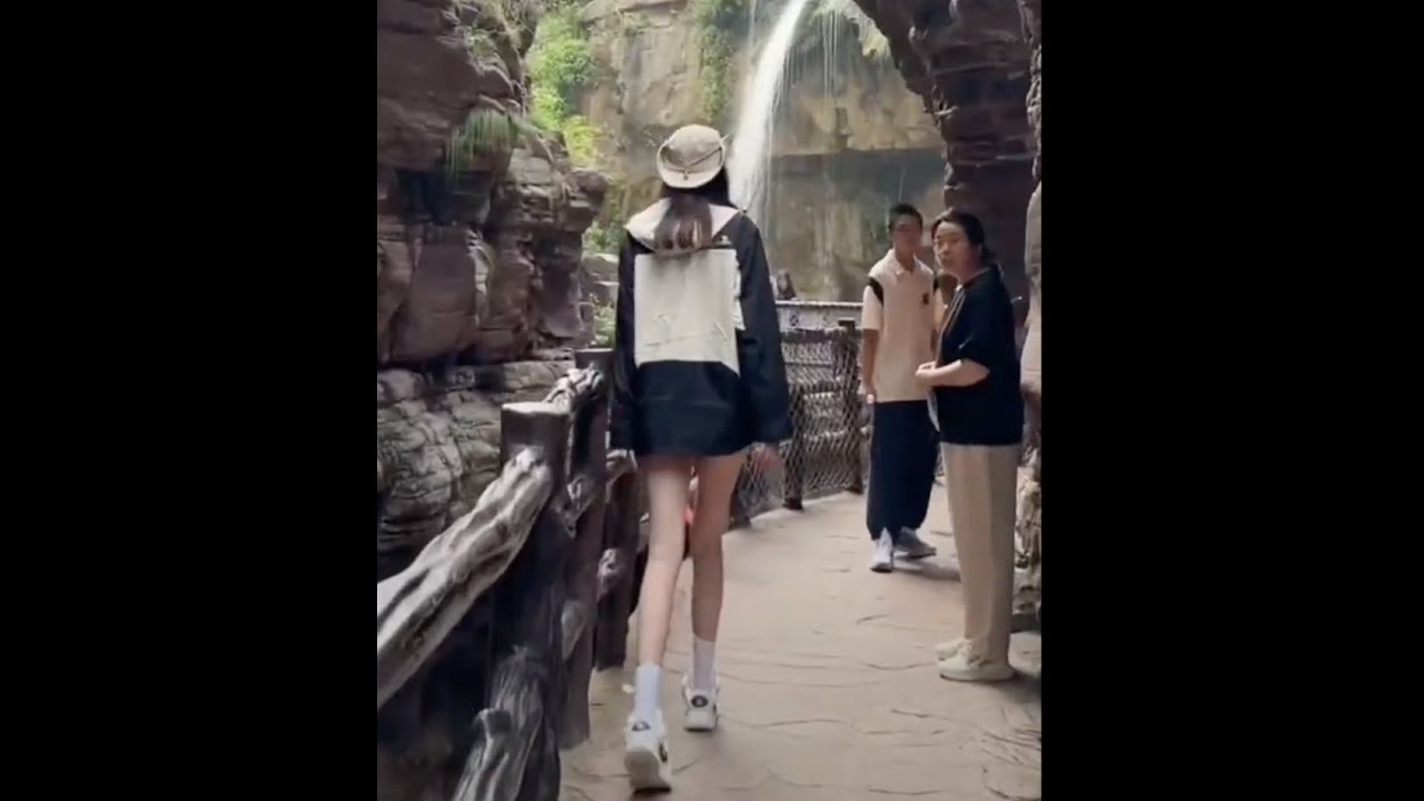 188cm tall girl on a journey#188公分大陸高挑女大學生假期旅行