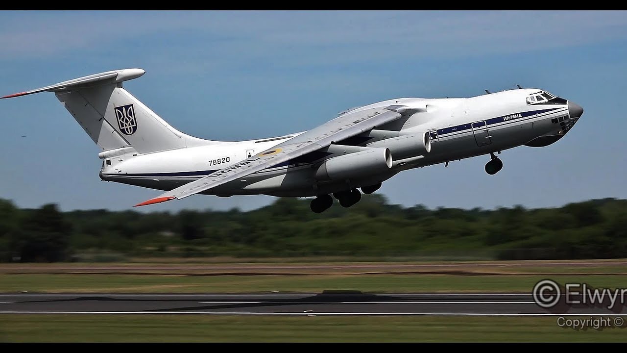 The Ilyushin Il-76 & SU-27 Flanker's Departure RIAT 217