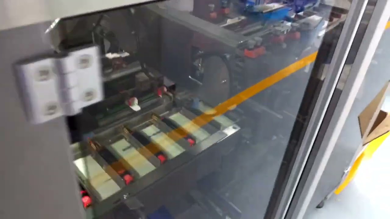 perfume cartoning machine , cosmetics cartoning machine