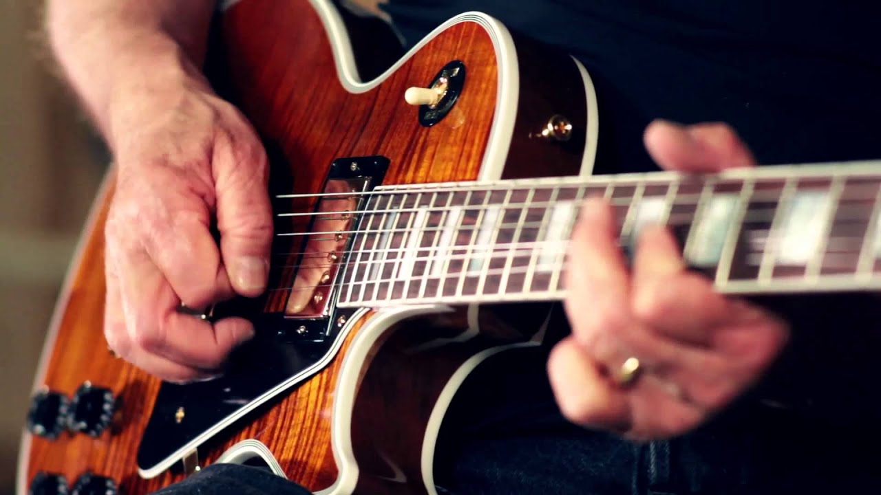 Gibson Les Paul Custom Shop Reissue with Tiger Eye Finish Demo