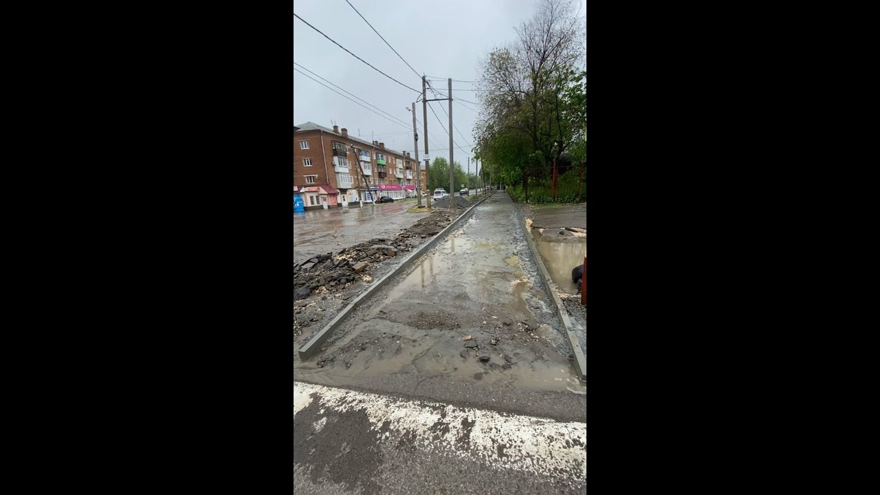 Почему в Красном Сулине так медленно идут строительные работы?