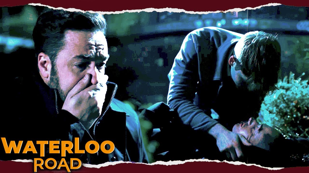 Student Stands Up To Bullies | Waterloo Road