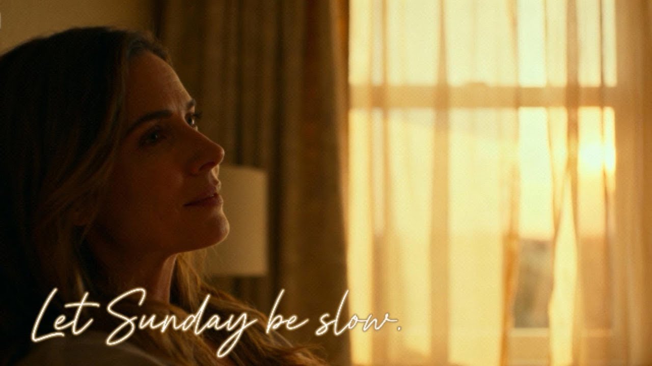 A Slow Sunday Night | Gentle Piano Music