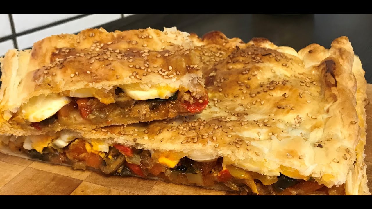 Massa folhada  com recheio de legumes atum e ovos 🍆🥒🫑🍅🥚