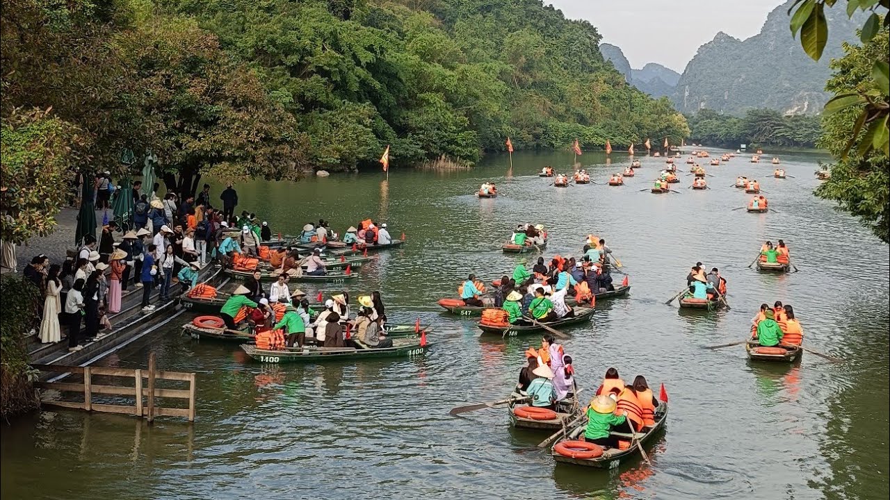 [Mới nhất] Ninh Bình 2 ngày 1 đêm 🏞️ Cảnh đẹp đến ngỡ ngàng ⛰️