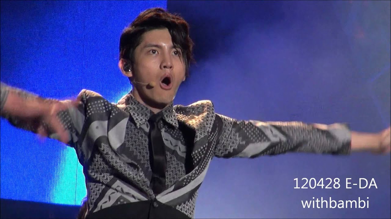 120428 EDA music festival Rising sun (changmin focus)