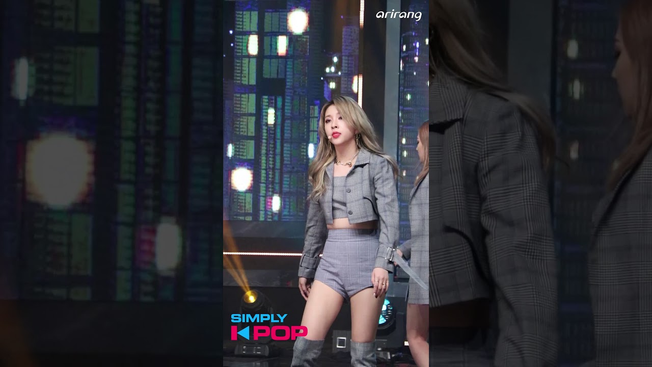 [Fancam/직캠] JIWOO(지우) _ KARD(카드) _ You In Me _ Simply K-Pop _ 120817