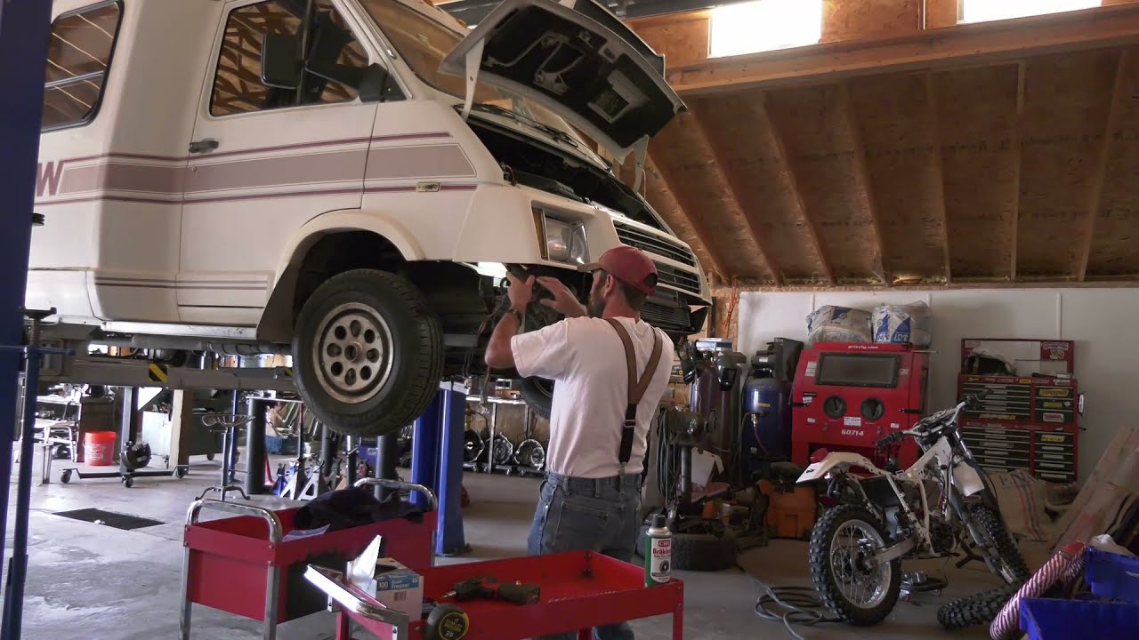 Winnebago LeSharo conversion teardown