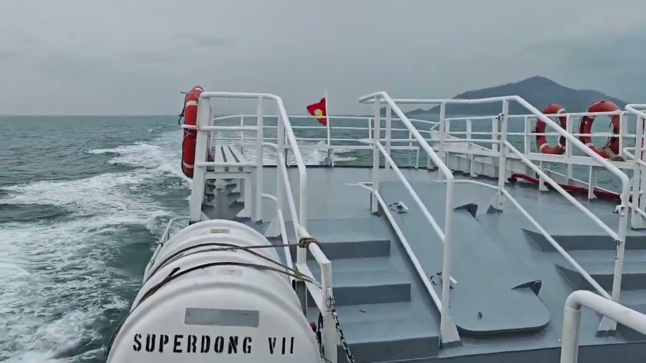 Bến Tàu Cao Tốc Rạch Giá về Phú Quốc trong những ngày mưa bão.