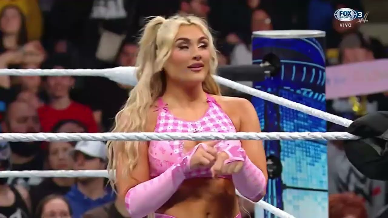 Bayley Vs Naomi - WWE SmackDown 19 de Abril 2024 Español