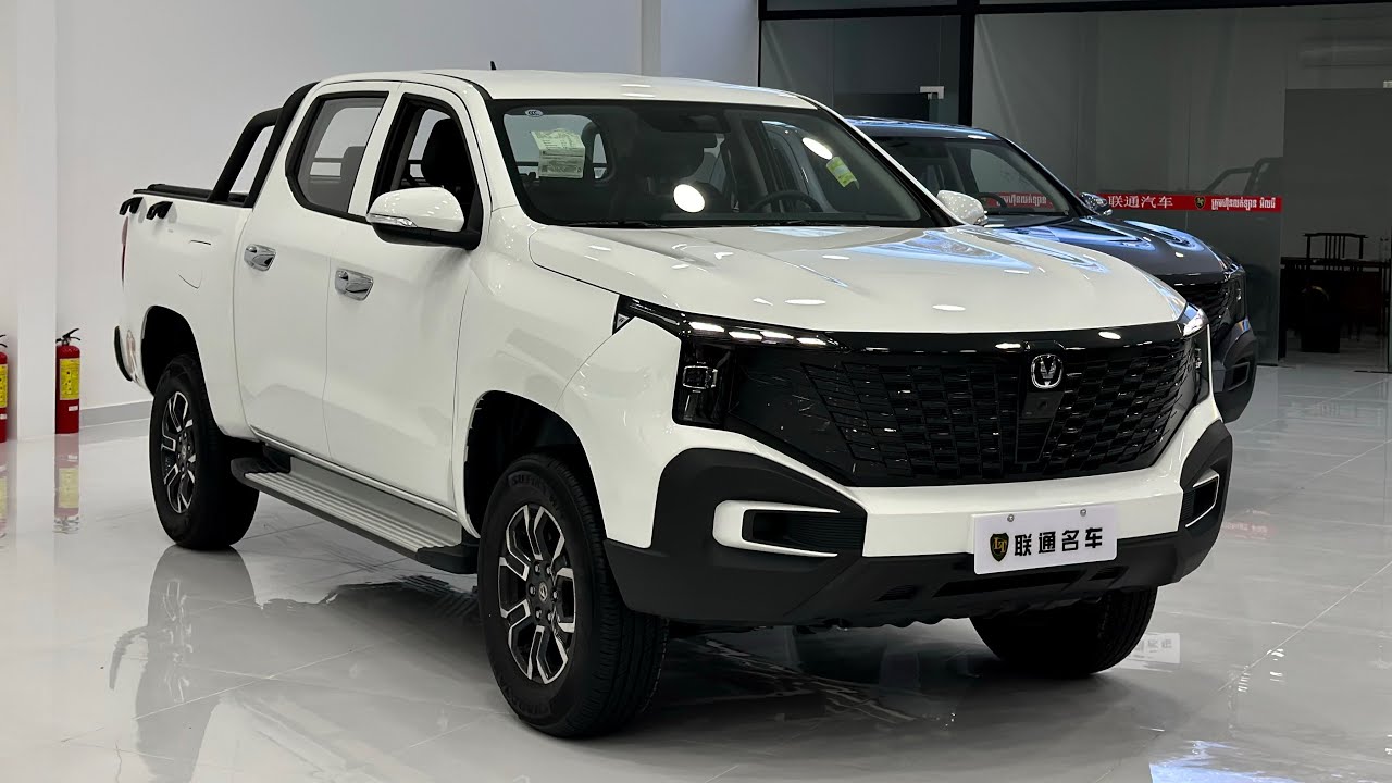 FirstLook 2025 Changan Hunter Hybrid Pickup 4x4 Review Interior and Exterior