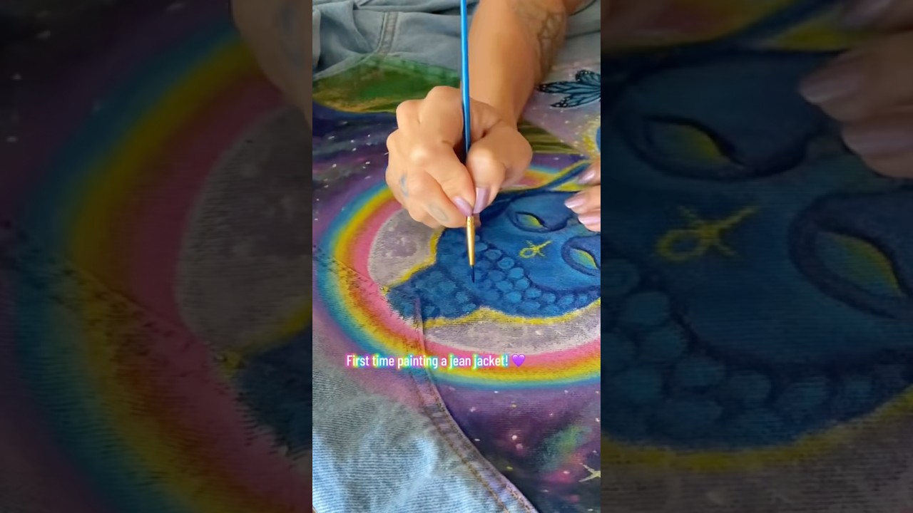 Art has a spiritual purpose 🎨✨ #intuitiveart #spiritualart #painting #artheals #fabricpainting #art