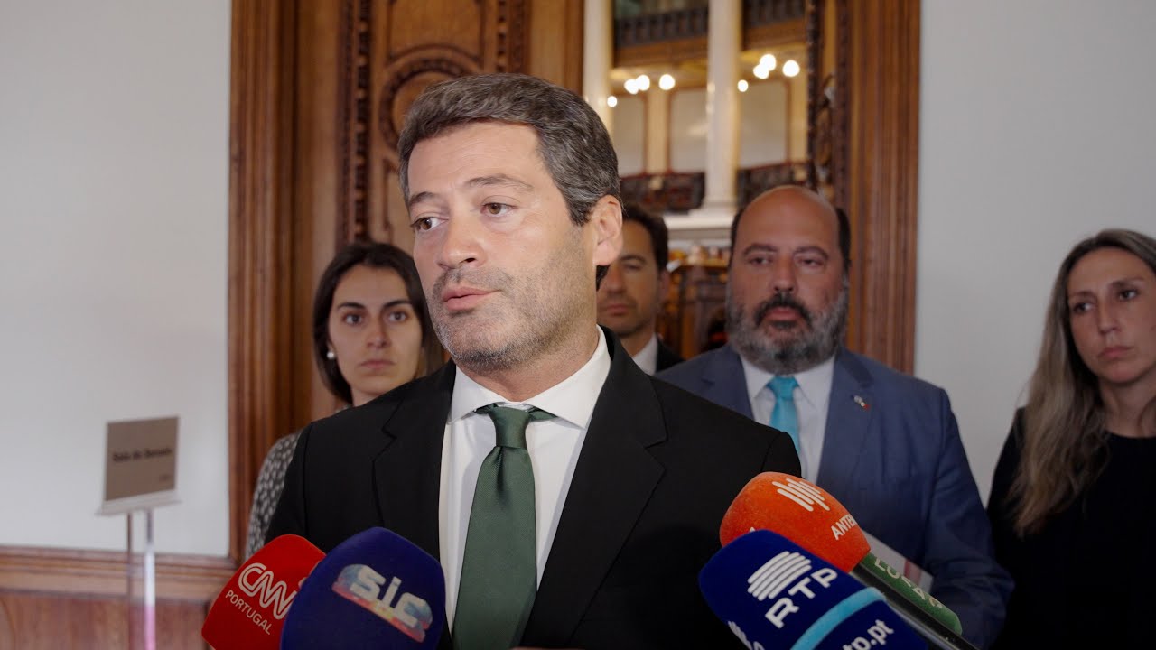 É preciso cortar com a subsidiodependência em Portugal, mas o orçamento da AD não o faz.