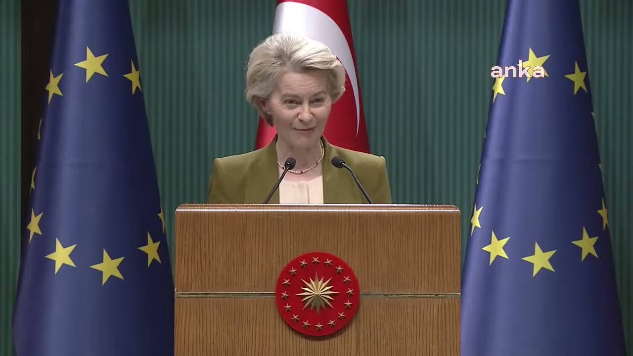Cumhurbaşkanı Erdoğan, AB Komisyonu Başkanı Ursula Von Der Leyen ile açıklama yapıyor