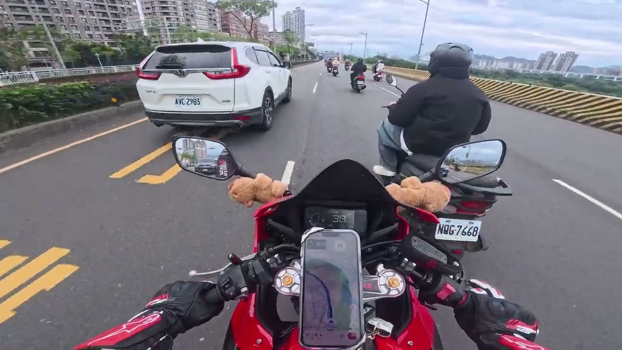 Honda CBR650R Akrapovic Exhaust 🔥 - Pure Sound Motorcycle POV 🏍️ - Banqiao District