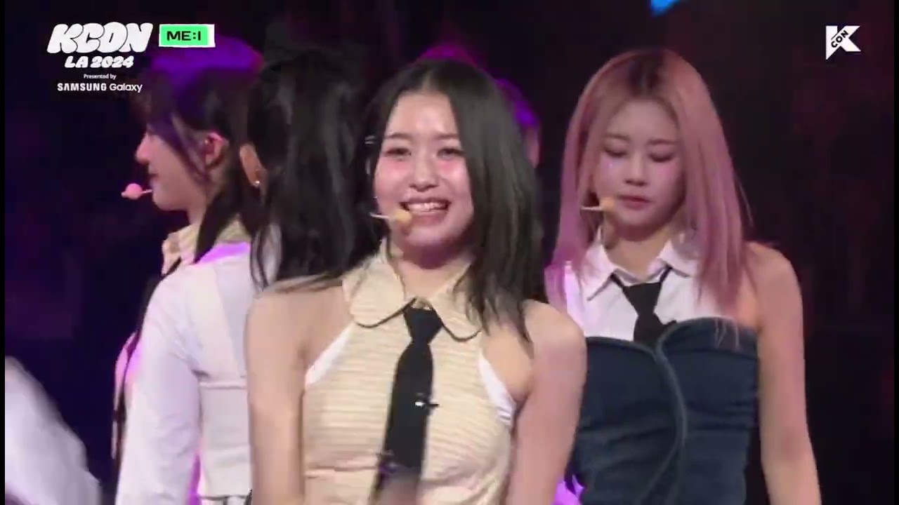 Kcon La : Me:I 「Hi- Five」( Korean ver )