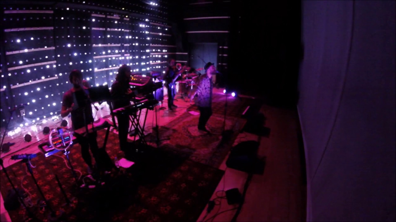 Plato's Dream Machine - Naqa' + Ħarstek (live)