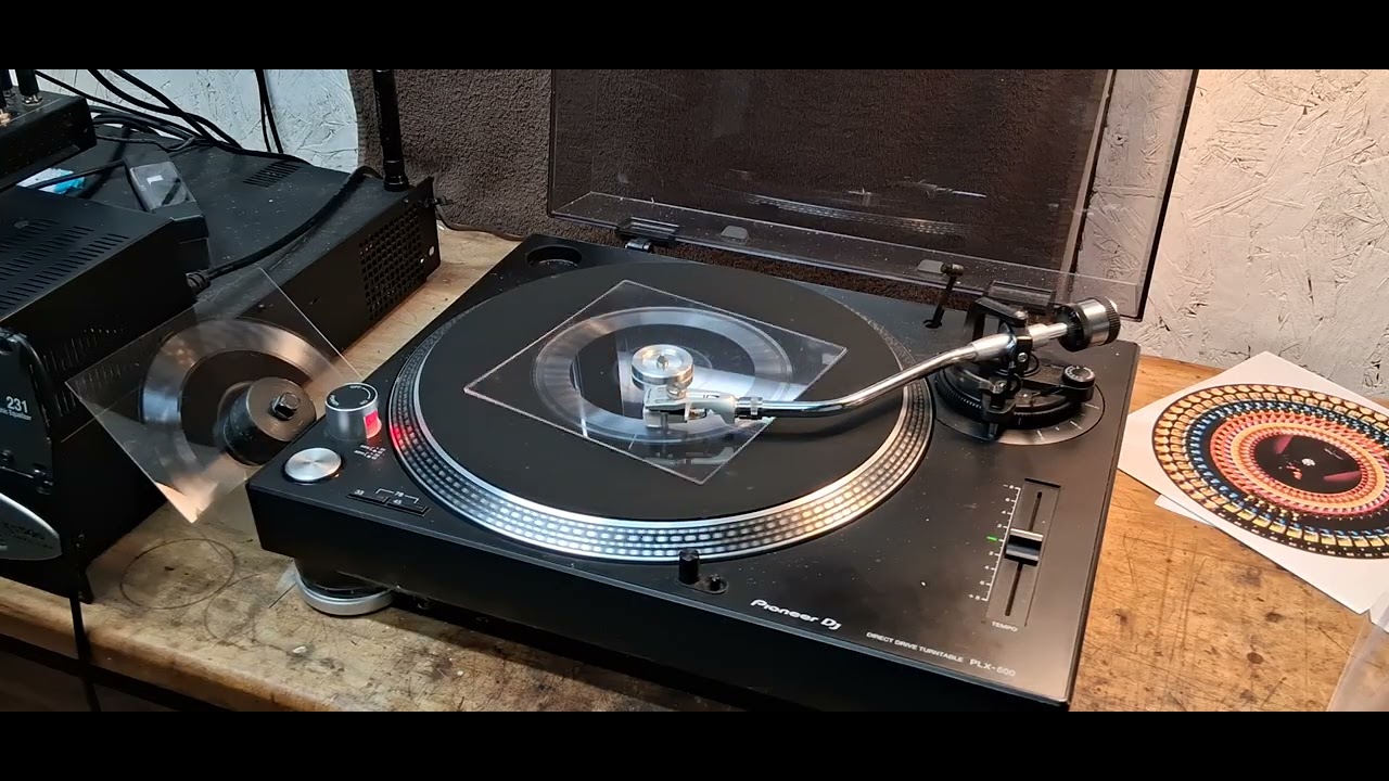 MODIFYING A LEXAN DISC FOR 45 SPINDLE ADAPTER / SIMPLE AND EFFECTIVE / 1.5