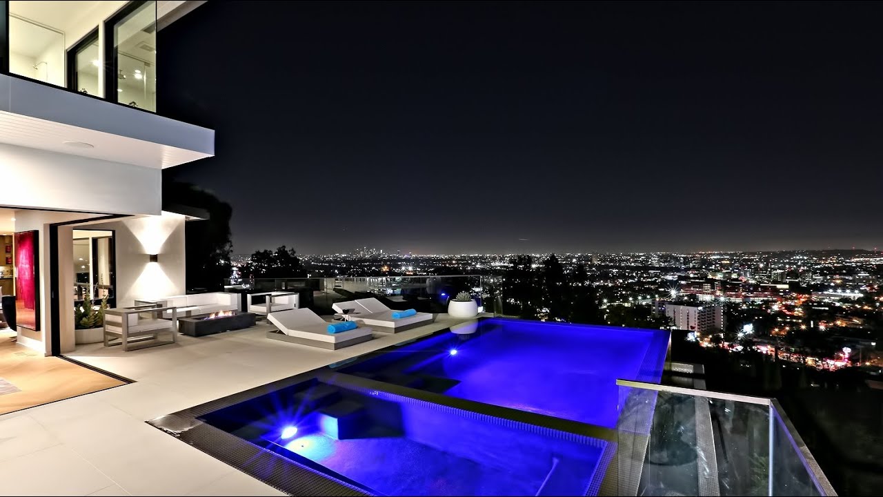 Stunning Luxury Residence on Hollywood Hills - Los Angeles, CA, USA