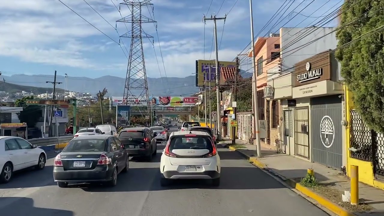 De la Av. Exposición a la Av. Chapultepec 
