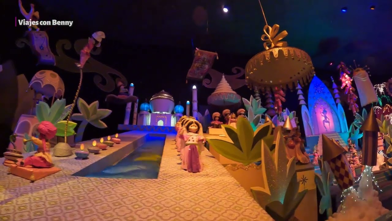 POV 4K: It’s a Small World Holiday, Disneyland, Anaheim (2023)