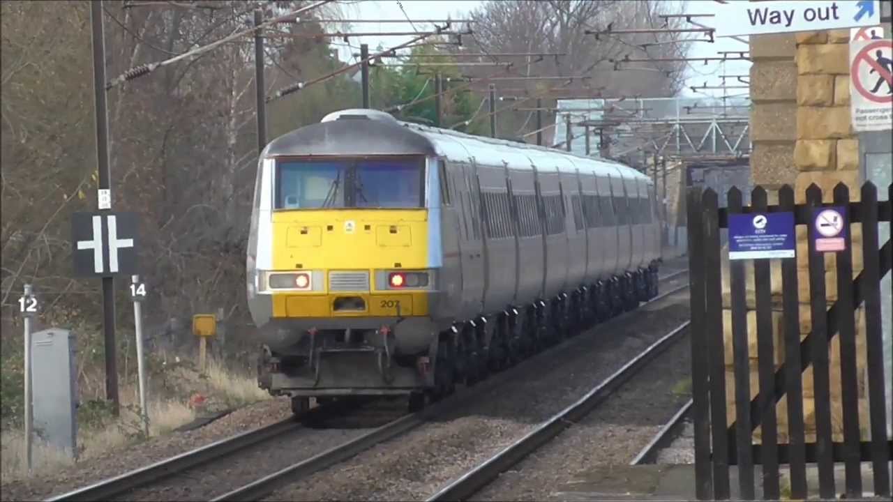 Trains at South Elmsall 14/12/13