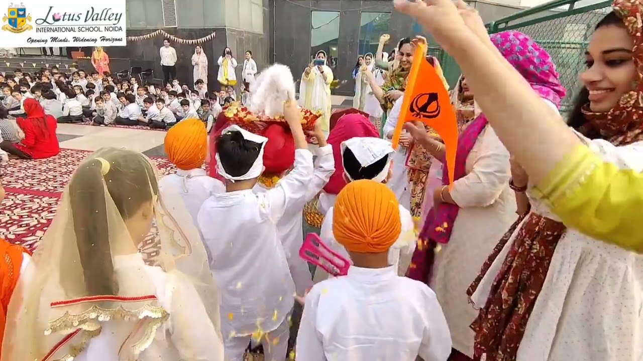 Gurunanak Jayanti Special Assembly by class 1 Gulmohar