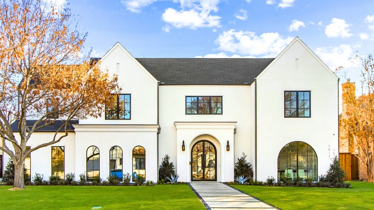 Inside This $4.1M Luxury Home With A Mind Blowing Interior Design