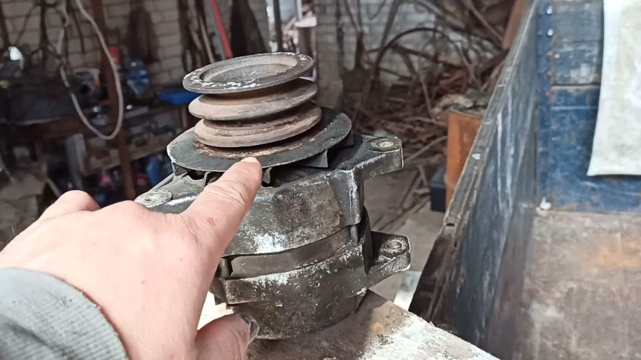 ЗИЛ 130 Д240 устраняю недозаряд АКБ и продолжение ТО ELEX 81A 