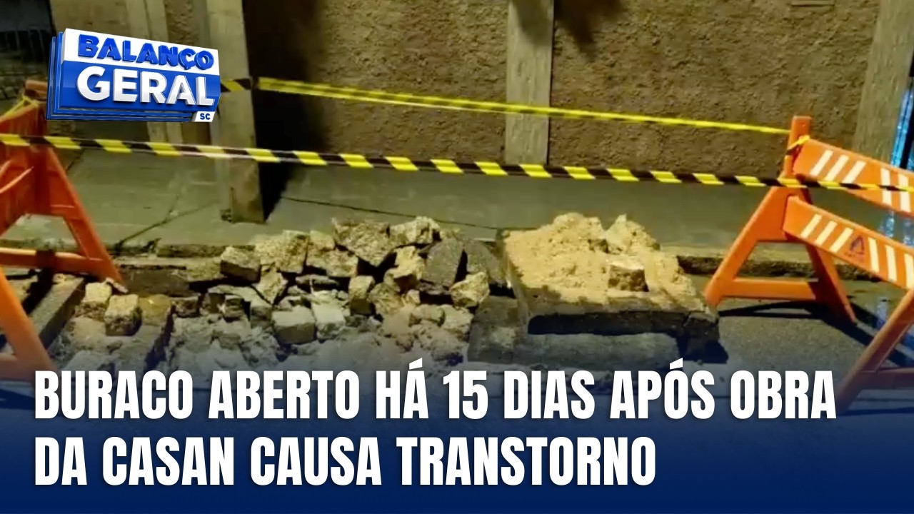 Balança Cidade - Buraco após obra da Casan causa transtorno no Centro de Florianópolis