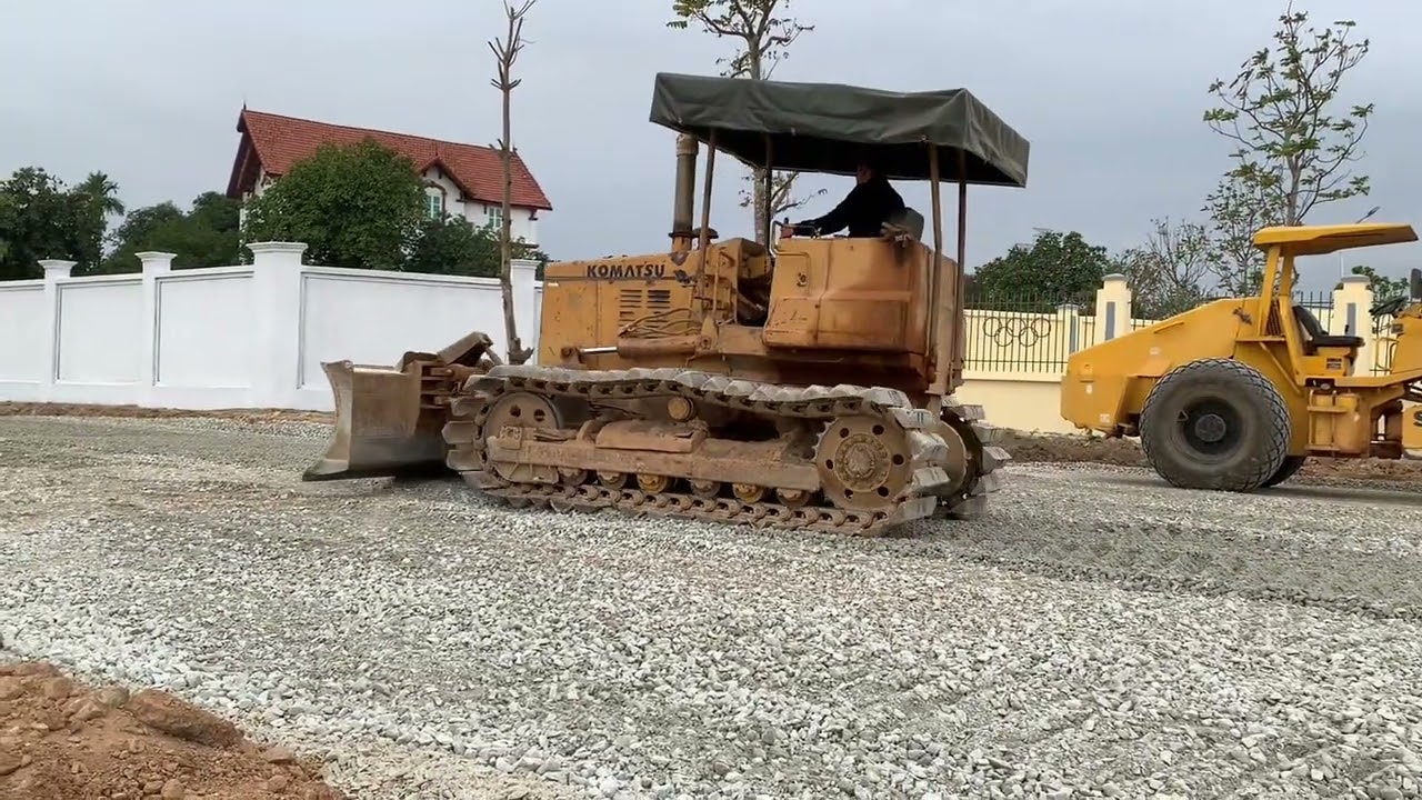 Máy Lu Tạo Mặt Bằng Rất Nhanh 