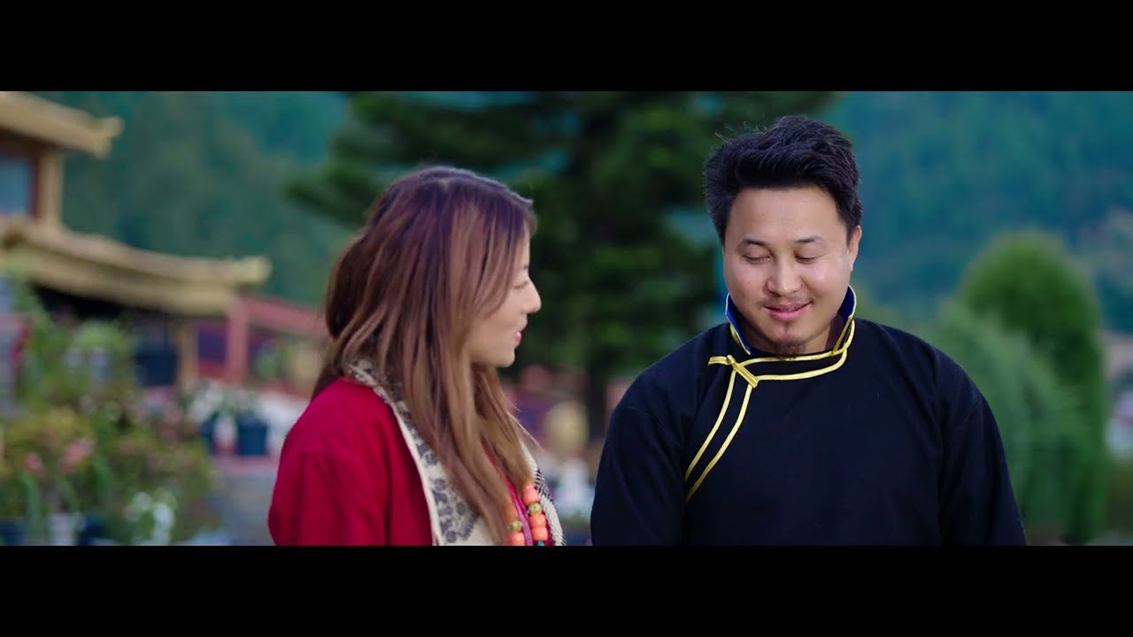 Momnang Ung Nangga (In the garden of flower )