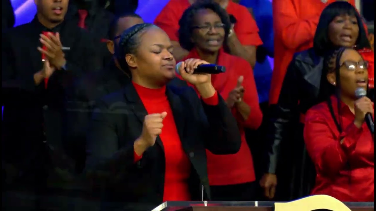 Greater Bethlehem Temple Church Mass Choir singing Hold On 🔥❤️🙌🏽🎶