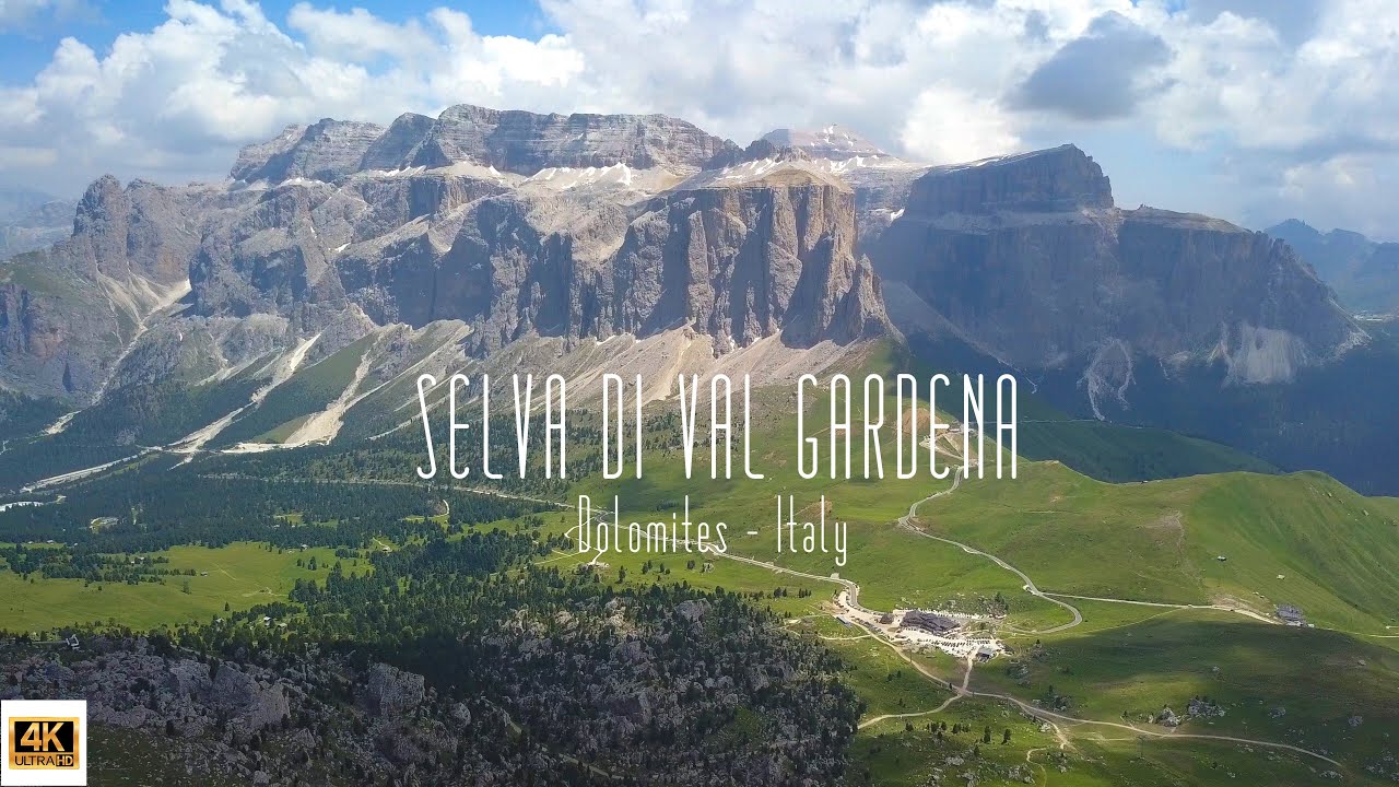 🇮🇹 4K drone video of Selva di Val Gardena, Dolomites, Italy.