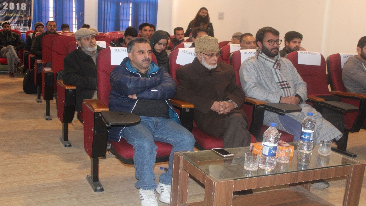Achievers meet at South Kashmir Leadership Summit 2018