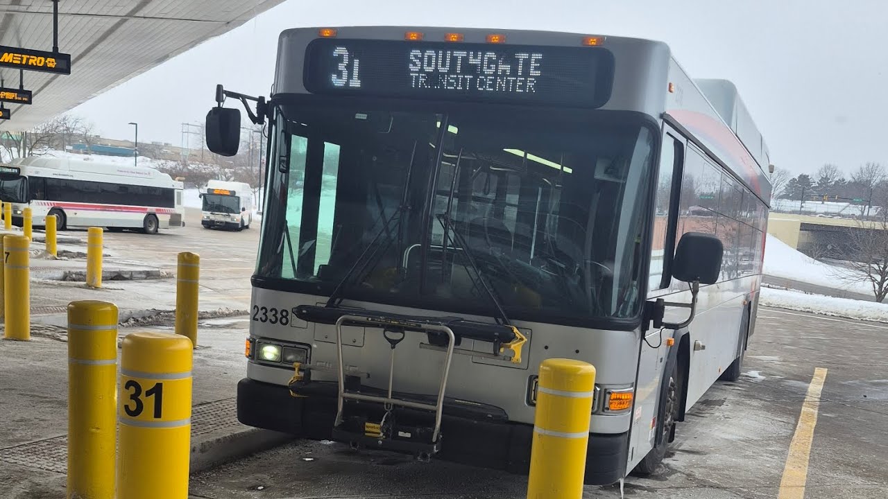 Akron Metro 2023 Gillig Low Floor CNG 40' #2338  Route 31 (Cuyahoga Falls/Macedonia)  