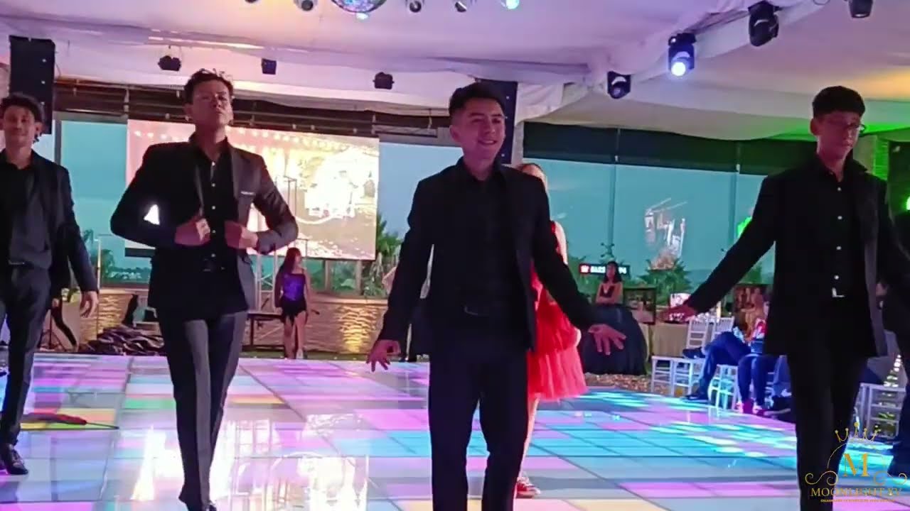 🔥 El Vals MÁS ÉPICO de XV Años con Demon Slayer 😱⚔️ ¡Un espectáculo inolvidable!