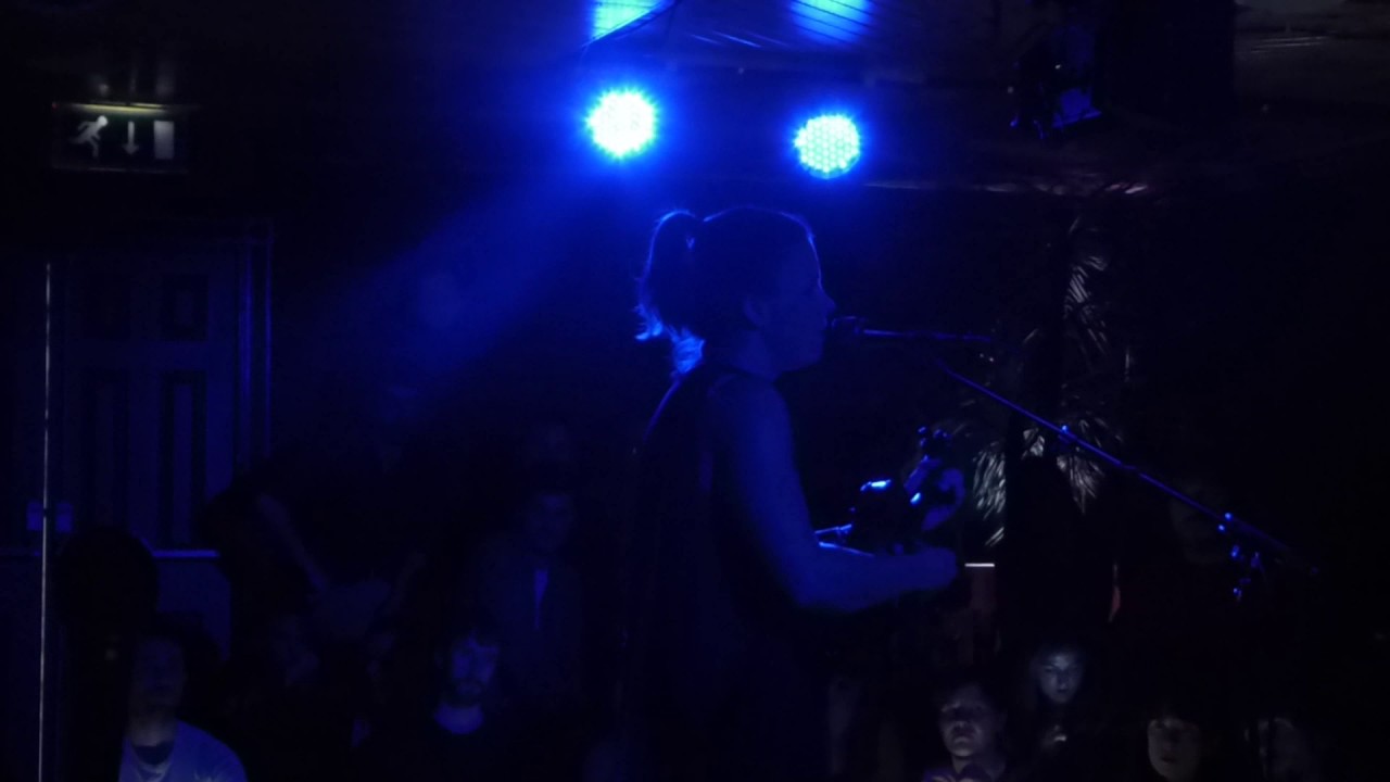 Sarah Neufeld #1 Bello Bar Dublin Feb 2017