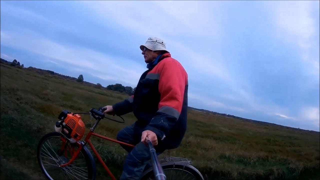 1. Велосипед с мотором от бензотриммера. Bicycle with a motor from a benzotrimmer.